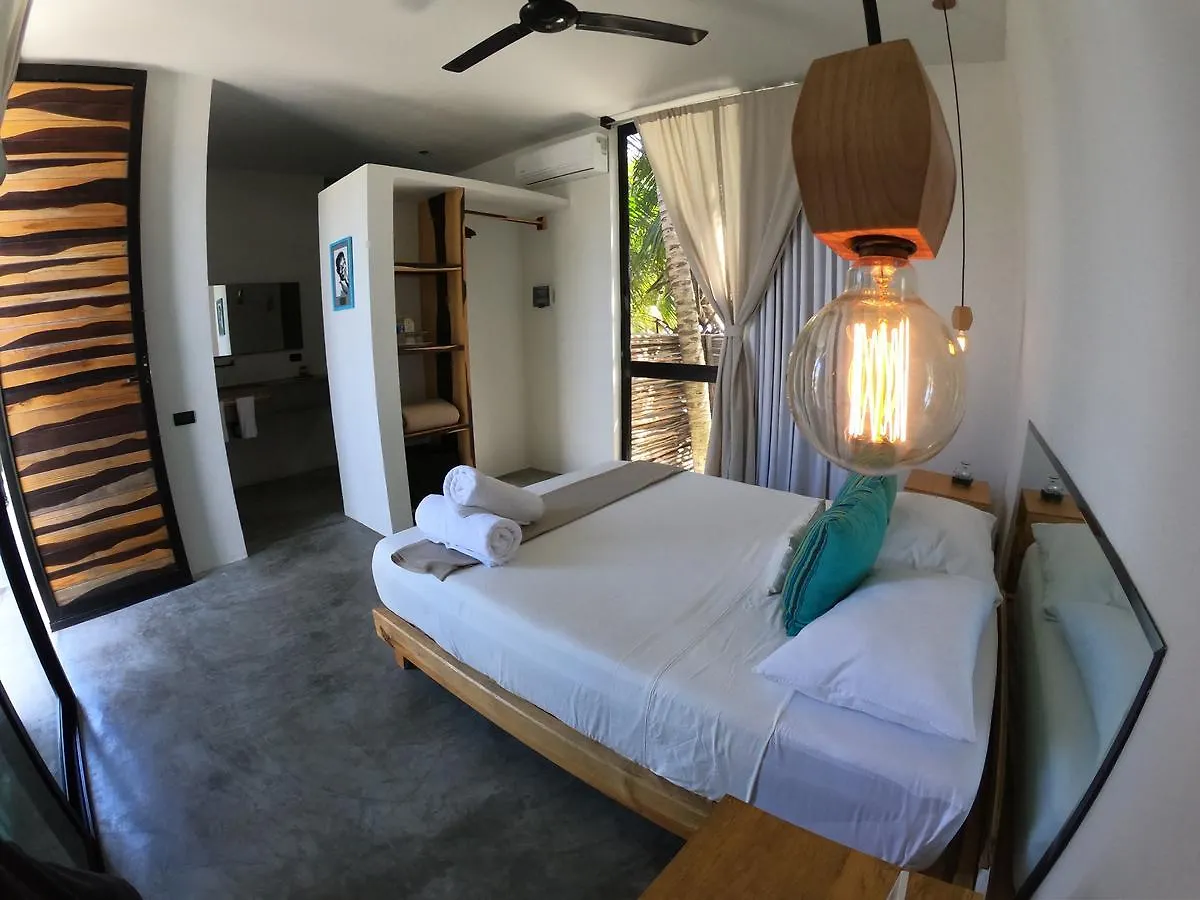 Hotel Tropicalito Tulum Playa del Carmen